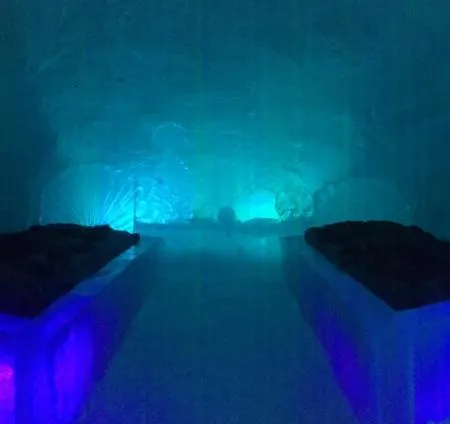 Hotelli Snowlounge Aurorahut Glass Igloos & Ice Onkamo (Lapland)