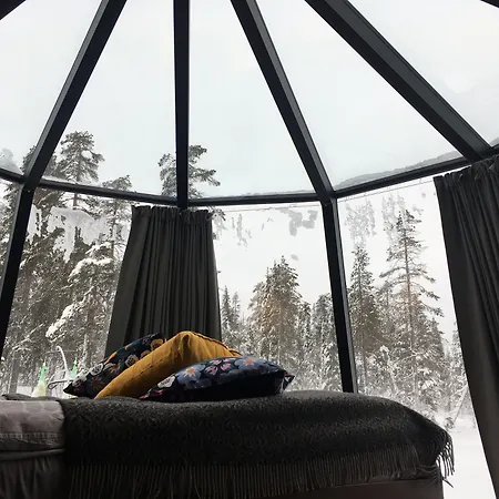Hotelli Snowlounge Aurorahut Glass Igloos & Ice Onkamo (Lapland)